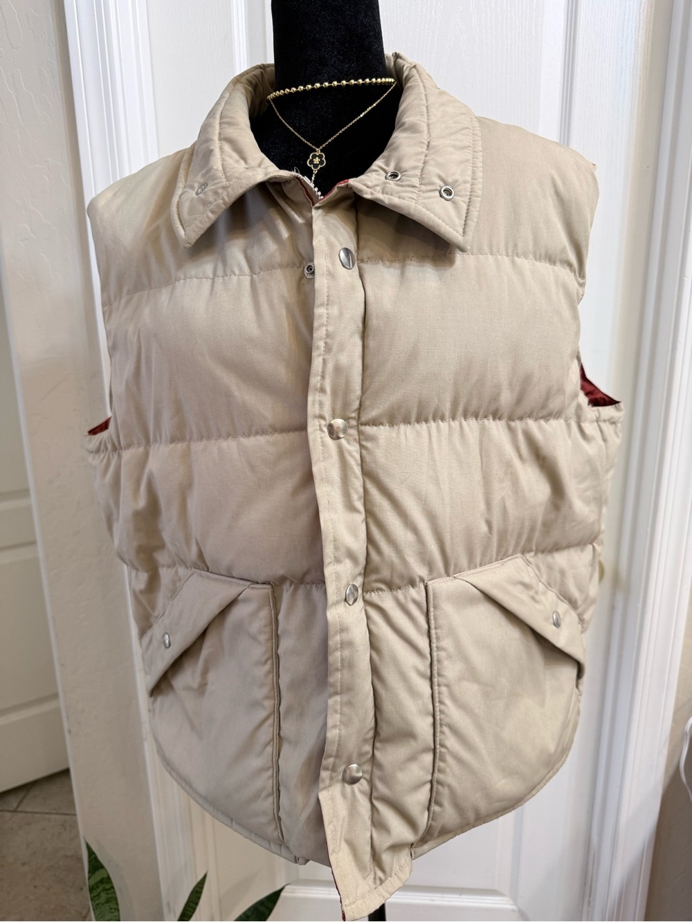 Unisex Beige Quilted Puffer Vest - Reversible Look